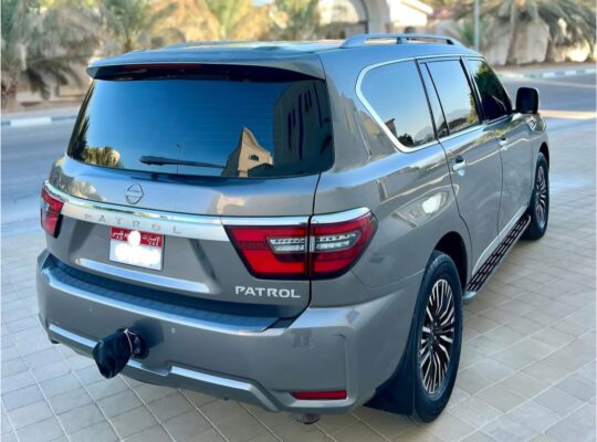 Nissan patrol platinum 2015 for sale