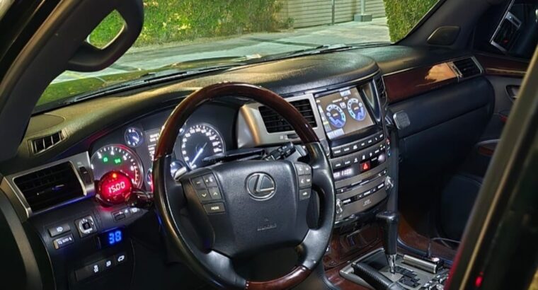 Lexus LX570 supercharge 2014 Gcc full option