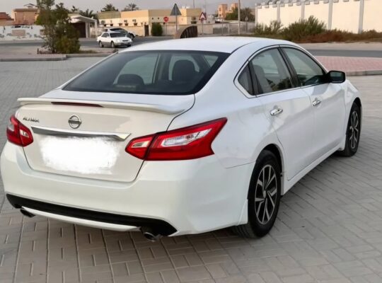 Nissan Altima 2017 base option USA imported