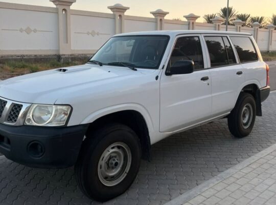 Nissan patrol safari 2014 Japan imported diesel en