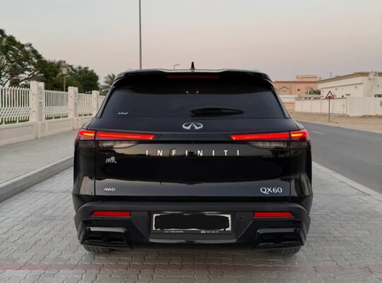 Infiniti Qx60 Luxury full option 2023 Gcc