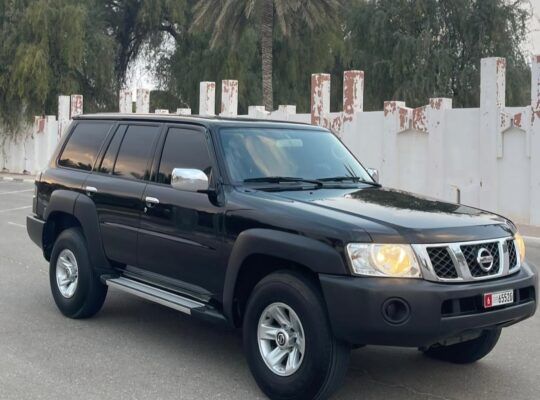 Nissan patrol safari 2018 full option Gcc for sale