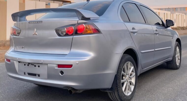 Mitsubishi Lancer EX 2015 Gcc for sale