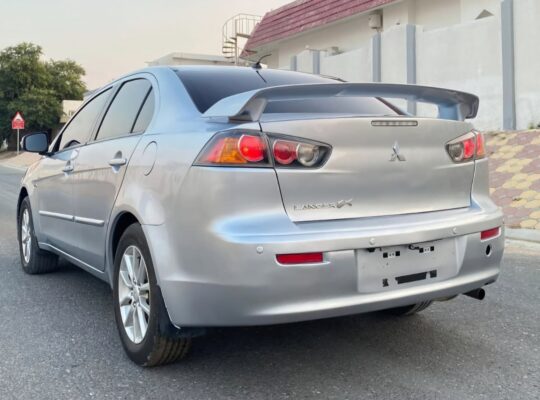 Mitsubishi Lancer EX 2015 Gcc for sale