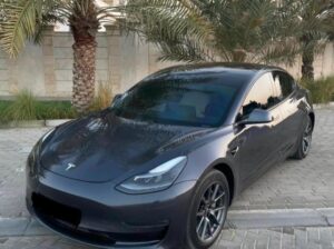 Tesla model 3 long range 2023 Gcc for sale