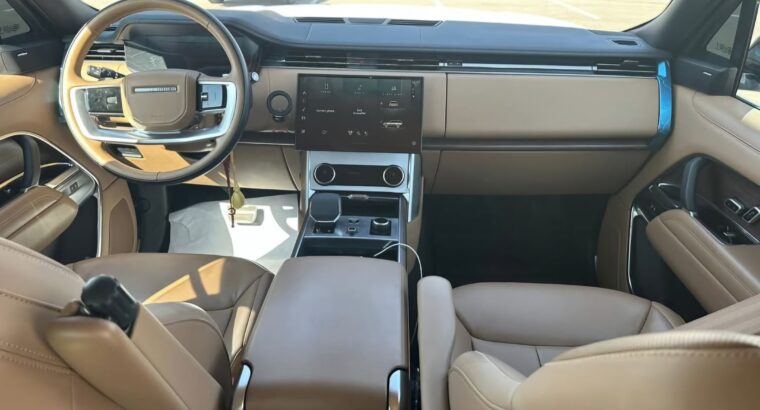 Range Rover vouge 2023 Gcc full option for sale