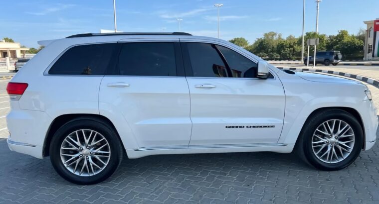 Jeep Grand Cherokee summit 2017 Gcc full option