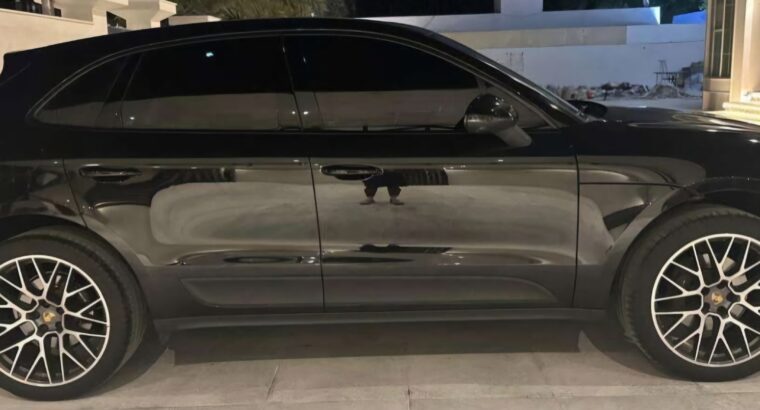 Porsche Macan 2020 Gcc full option for sale