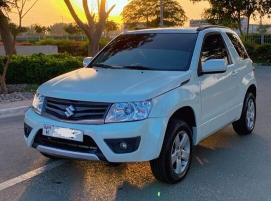 Suzuki Vitara coupe 2014 Gcc for sale