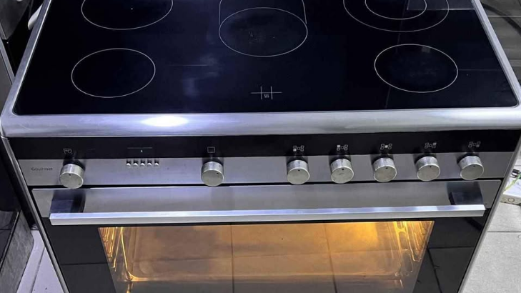 Seimens iQ700 electric cooker for sale