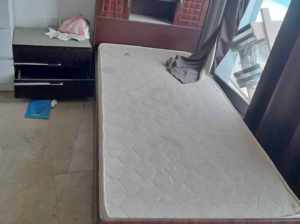 single bed in excellent condition for sale