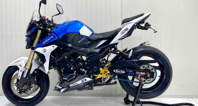 Suzuki GSR 750 ABS 2013 Very Good condition for sa