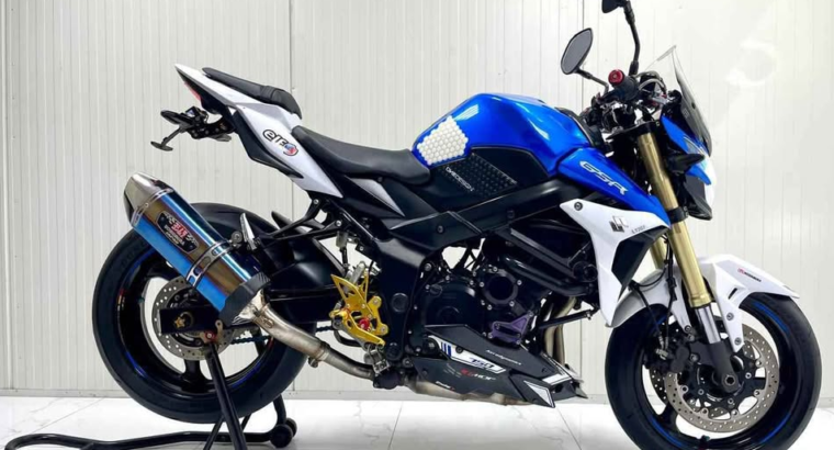 Suzuki GSR 750 ABS 2013 Very Good condition for sa