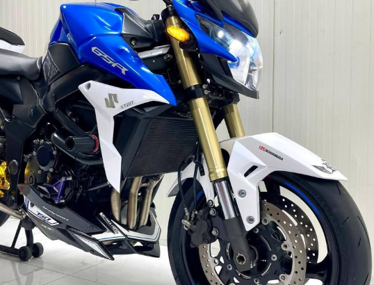 Suzuki GSR 750 ABS Very Good Condition for sale