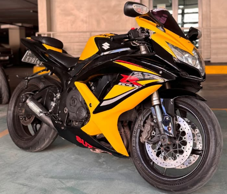 Suzuki GSXR 600 2008 in good condition for sale