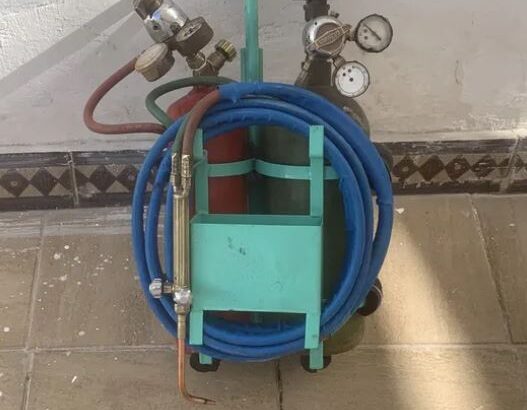 عدة لحام بالغاز والأكسجين