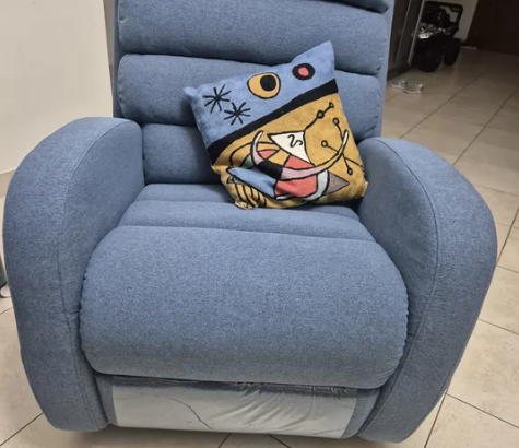 Recliner chair blue for sale