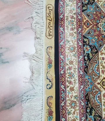 للبيع سجادة حرير إيراني يدوي