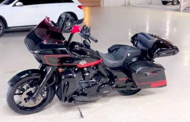 Harley Davidson Road Glide 2021 Black Edition For