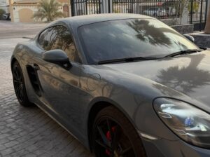 Porsche Cayman 718 Gcc fully loaded 2018