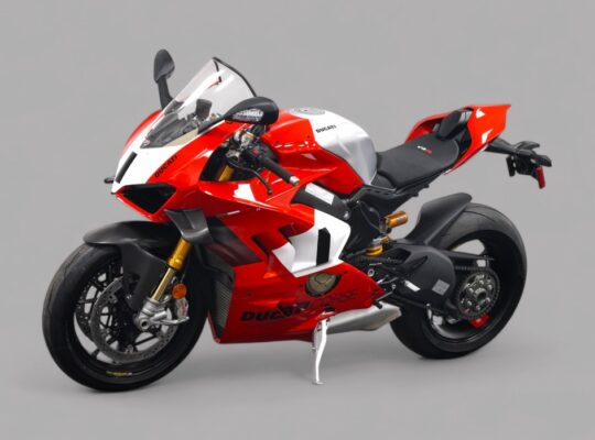 2024 Ducati panigale V4R (+971561943867)