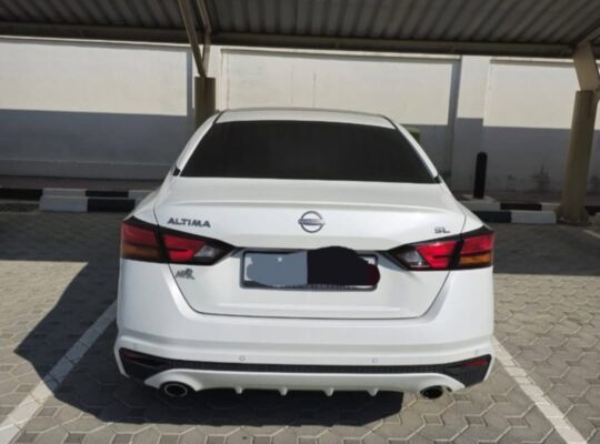 Nissan Altima SL 2023 Gcc full option