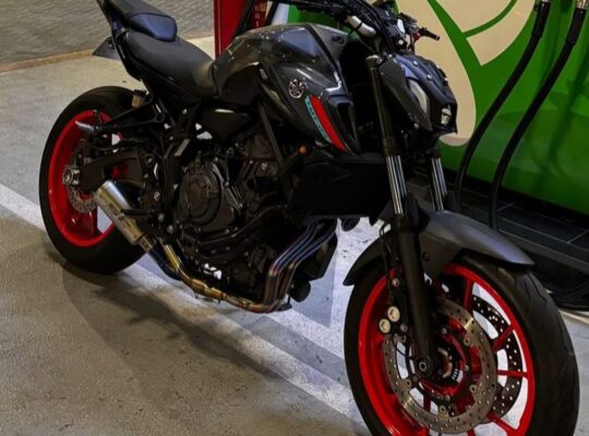 Yamaha Mt-07 Gcc 2021 In excellent condition for s