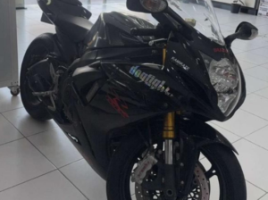 Suzuki 750 2014 In perfect condition for sale