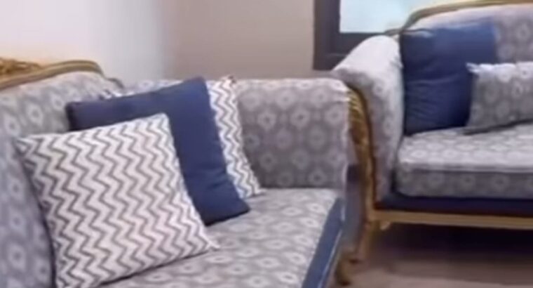 للبيع طقم صالون ممتاز