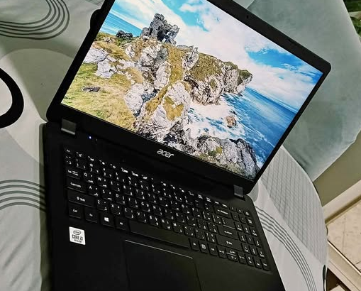 Acer Aspire 3 10th Gen. i3 For Sale
