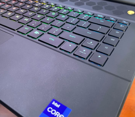 Alienware M16 R1 Gaming Laptop i9-13900HX For Sal