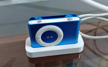 Apple iPod Shuffle for sale