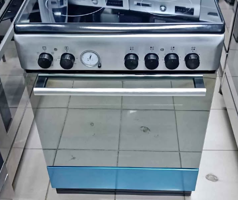 Ariston Italian Model Electric Ceramic Cooker For