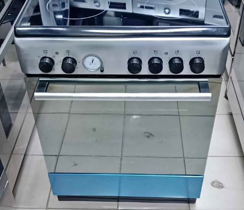 Ariston Italian Model Electric Ceramic Cooker For