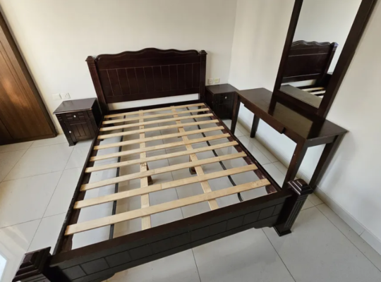 Bed Room Set For Sale