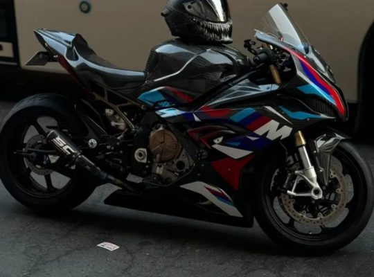 Bmw s1000rr M pacage 2021 for sale