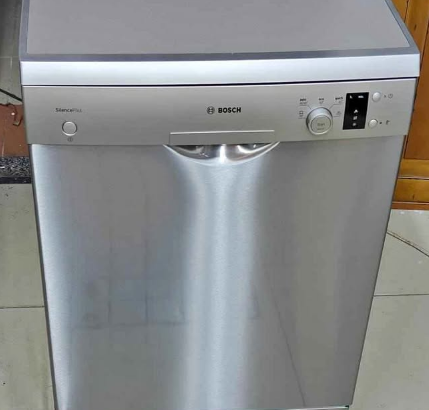 Bosch Brand Dishwasher 2 Racks For Sale