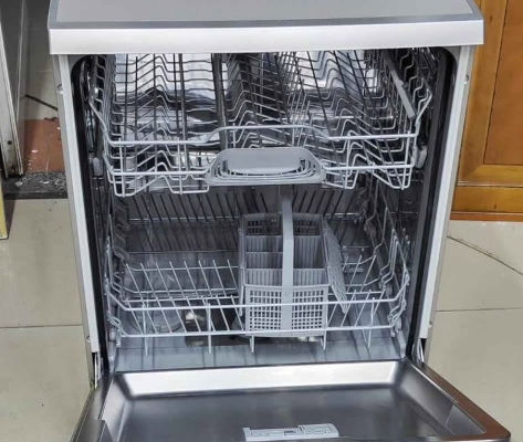 Bosch Brand Dishwasher 2 Racks For Sale