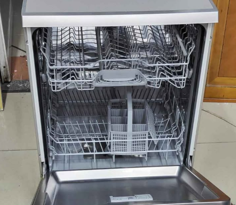 Bosch Brand Dishwasher 2 Racks For Sale