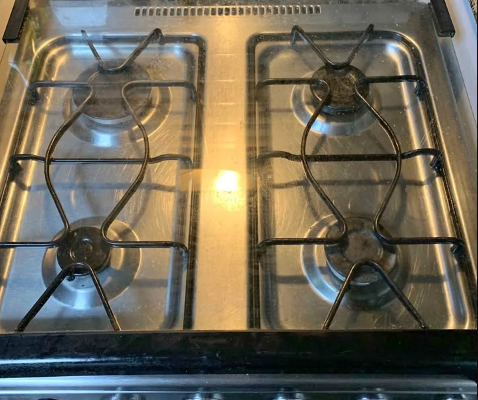 Cooking range 4 burners for sale