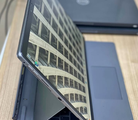 Dell latitude 7320 2in1 touch screen 11th generati