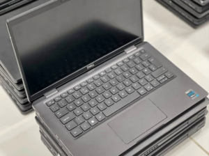 Dell latitude 7320 core i7 11th available in quant