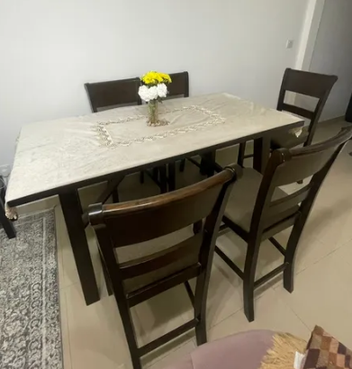 Used Dining Table Set with 6 Chairs For sale