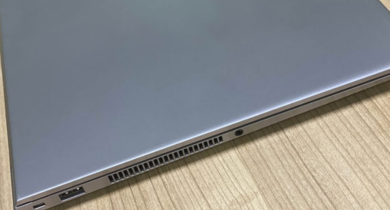HP ZBOOK STUDIO MOBILE WORKSTATION G7 core i9