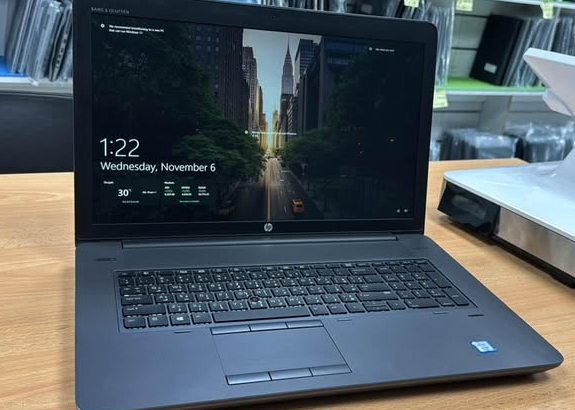 Hp zbook 17 G3 XEON E3-1575M For Sale