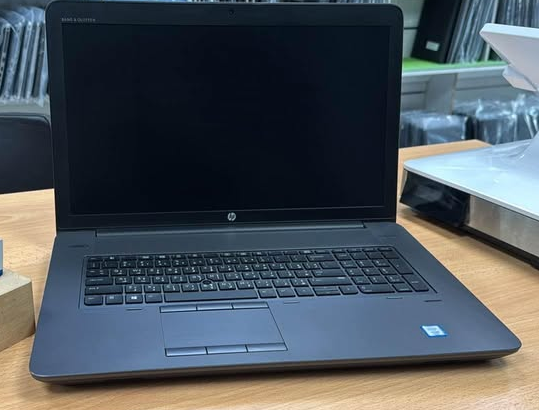 Hp zbook 17 G3 XEON E3-1575M For Sale