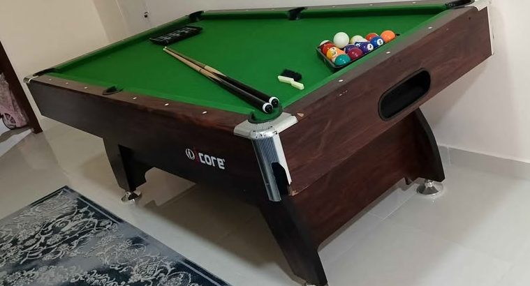 Icore Billiard table 9 feet for sale