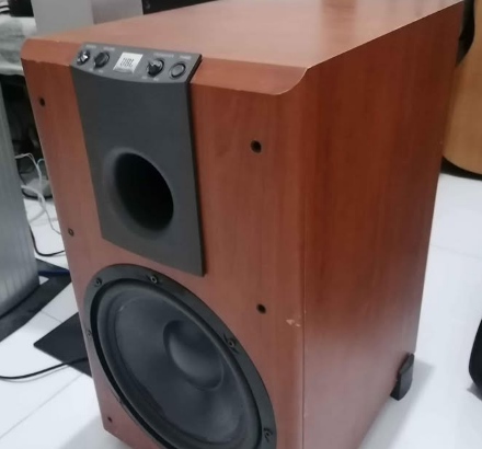JBL ACTIVE SUBWOOFER FOR SALE