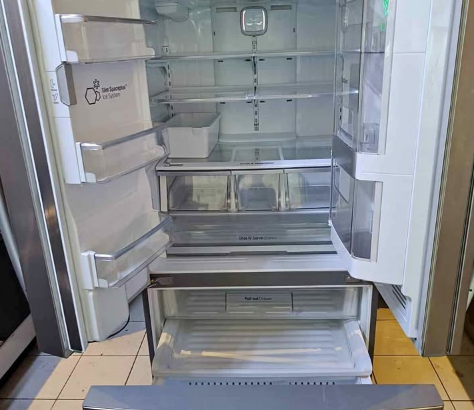 LG Latest Model Frunch Door Fridge freezer inverte