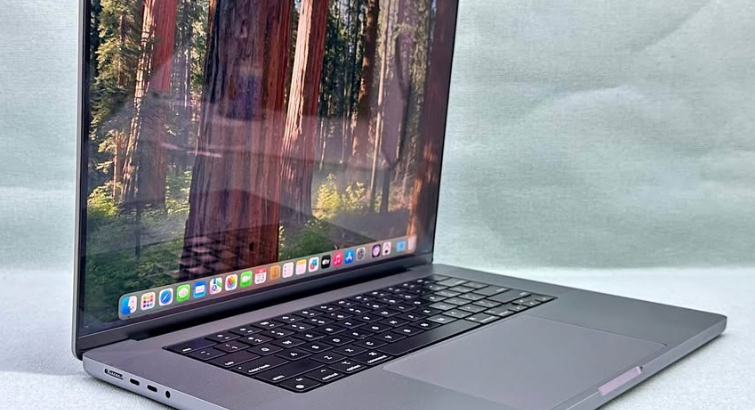 MACBOOK PRO 16inch 2021 FOR SALE